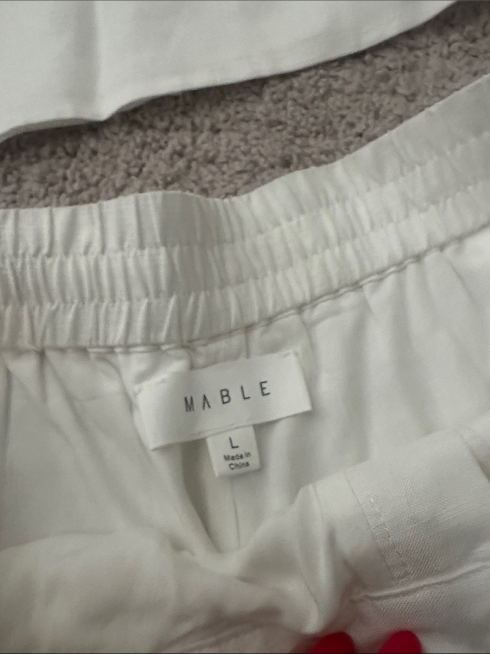 High-Waist White Tailored Line Shorts and crop top set - Picture 3 of 7